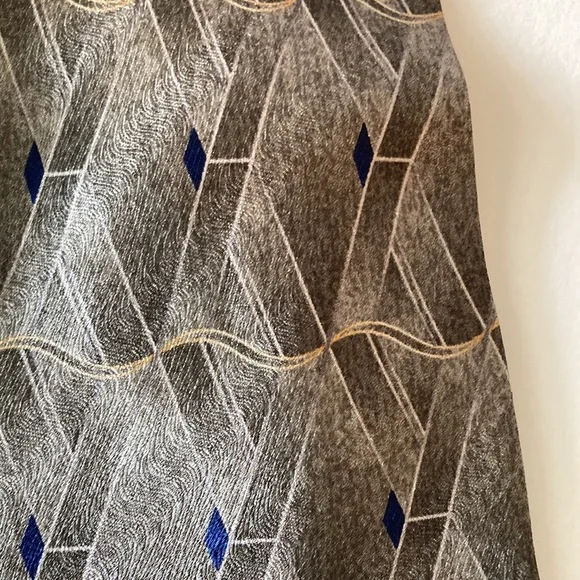 Silk Ties - Picture 4 of 5